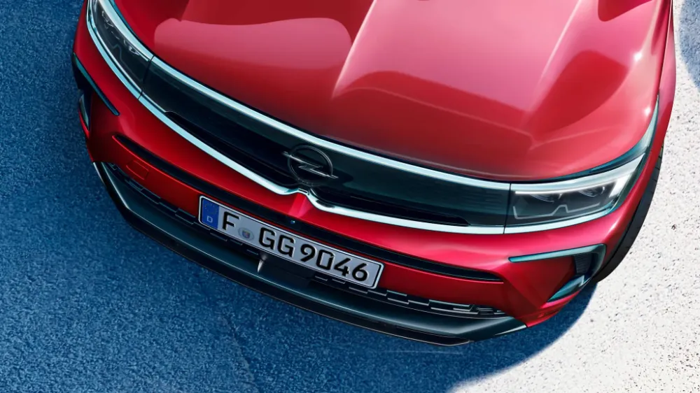 opel_grandland_exterior_vizor_16x9_gr22_e01_012_ice